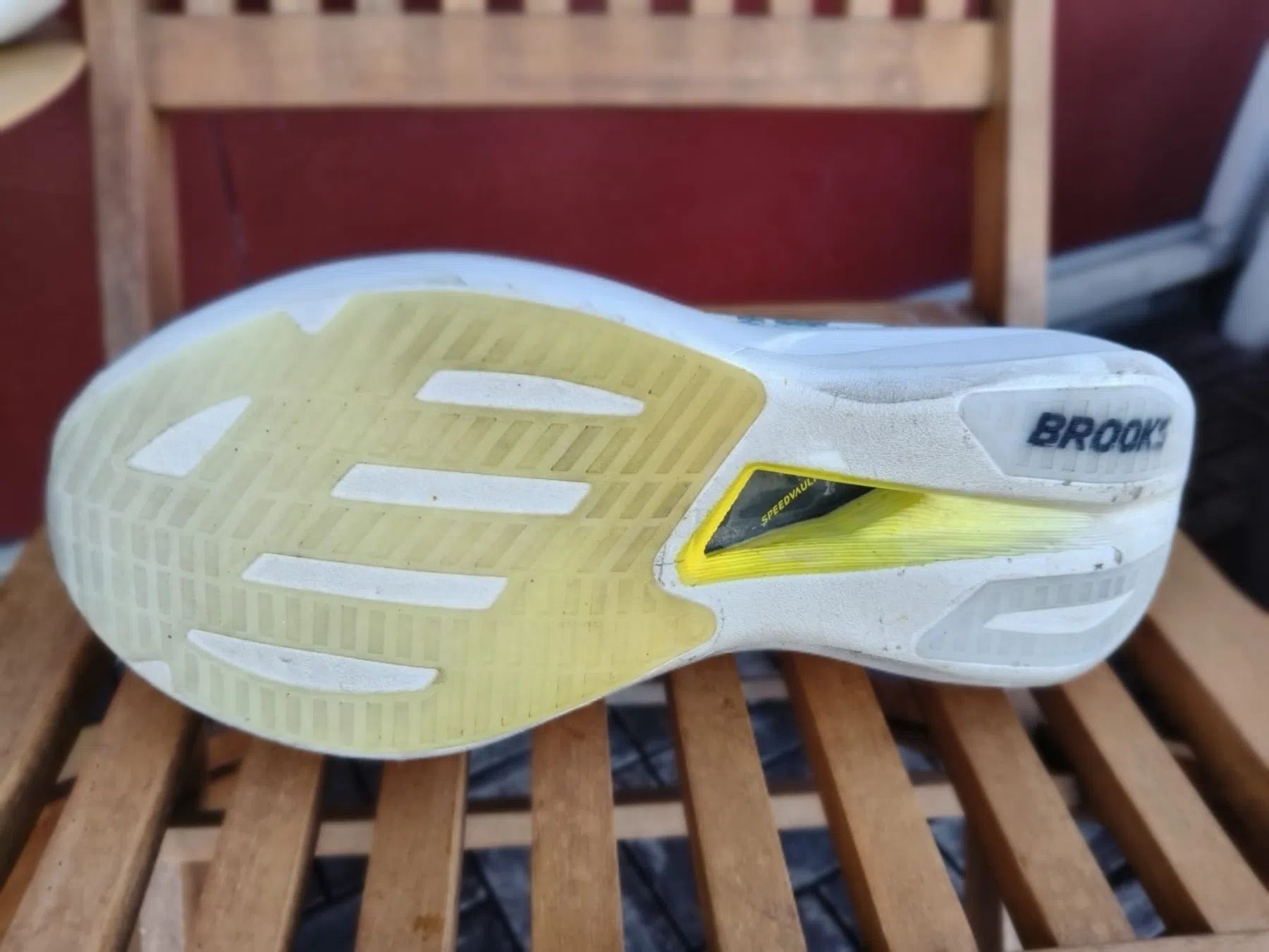 Brooks Hyperion Elite 6